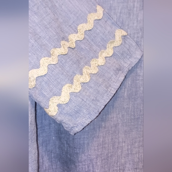 Chico's Linen blue Gold Tunic Top Size 8 - Picture 6 of 8